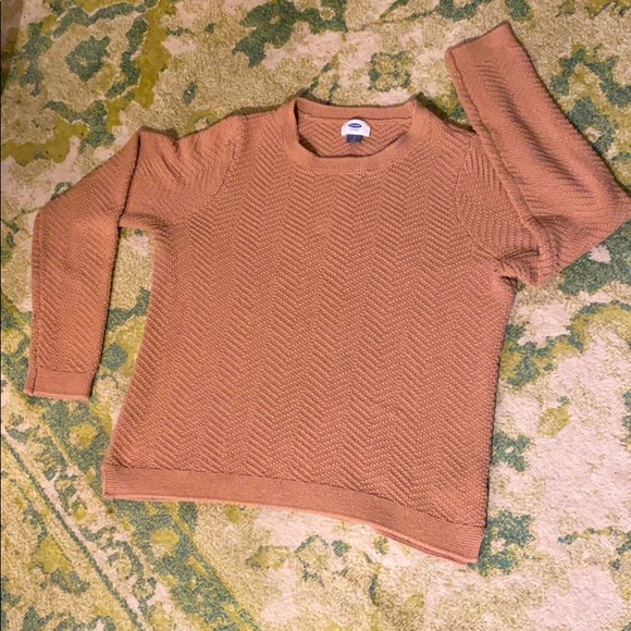❤️Tan colored sweater - Picture 2 of 9